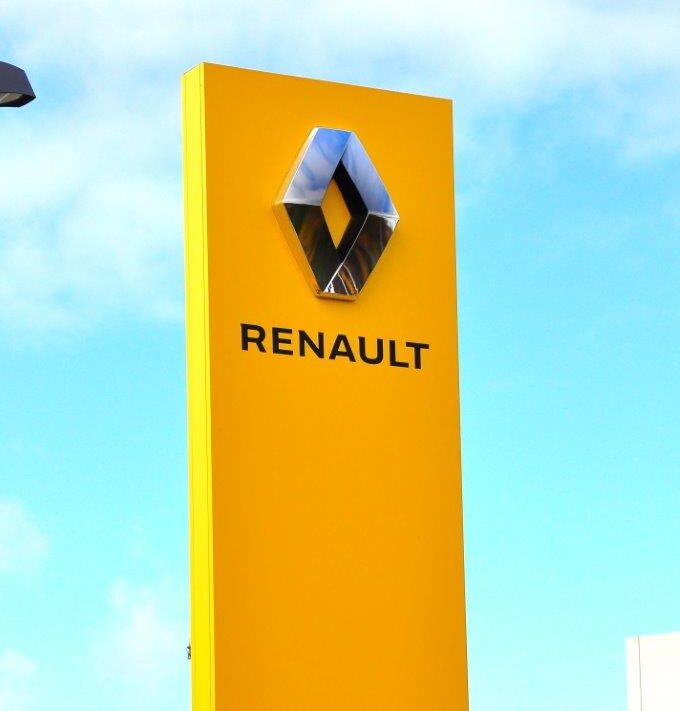 Elektroautos von Renault erhalten Sie im Autohaus Stadelbauer